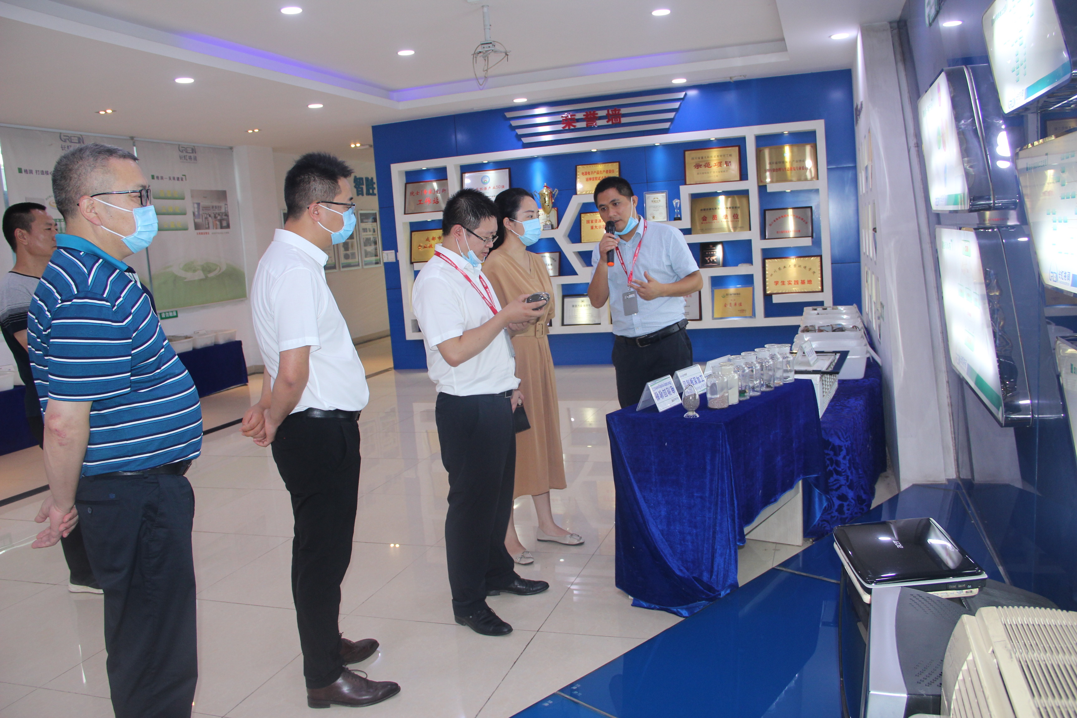 盐亭县委常委张珏一行莅临公司考察调研